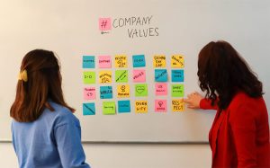 Combiné les valeurs de l'entreprise à du contenu à forte valuer ajoutée.